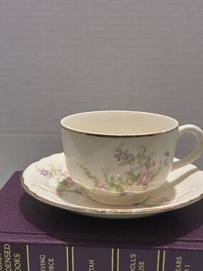 Vintage Homer Laughlin "Jean" tea cup and saucer set
